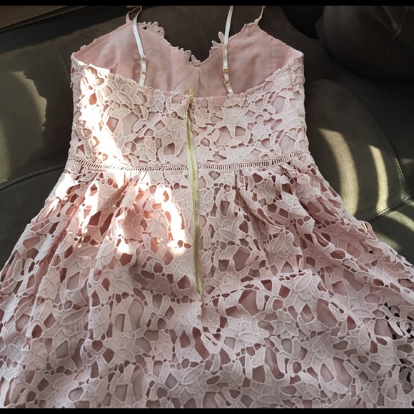 Lace dress with spaghetti straps - blush pink - Picture 4 of 4
