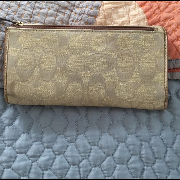 Coach Wallet - Picture 2 of 5