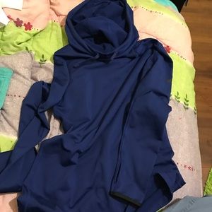 Juniors Dri-Fit long sleeve Nike hoodie