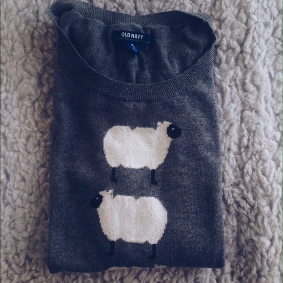Old Navy Sweaters - 🐑Sheep Sweater🐑