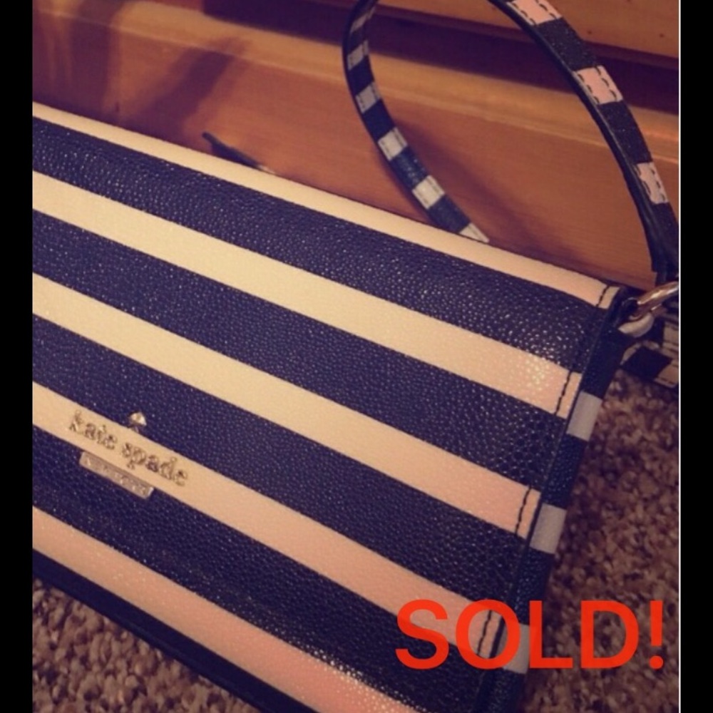 EUC ♠️ Kate Spade Cedar St Astor cross/body♠️ - Picture 1 of 8