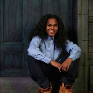 Meet your Posher, Dee