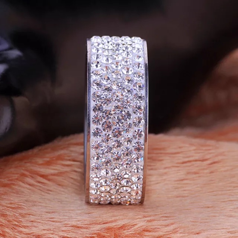 Brand New Stainless Steel AAA+ crystals size 7.5&7 - Picture 2 of 8