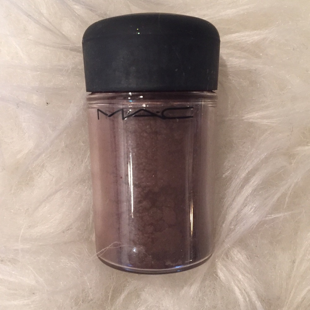 MAC Pigment