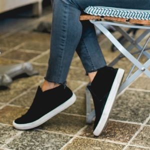 dolce vita mid top sneaker