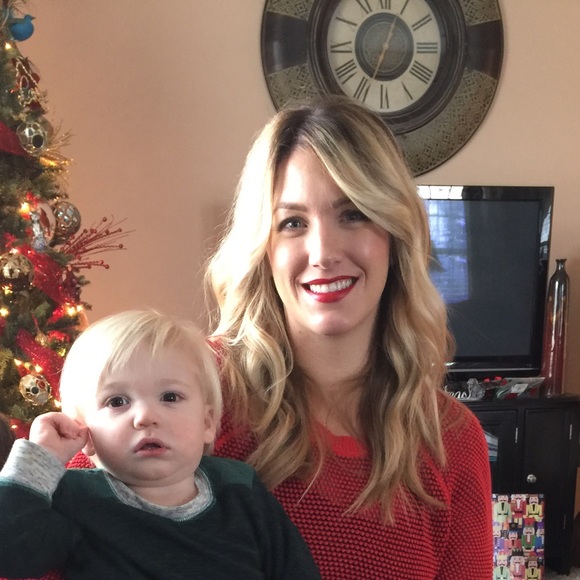 Meet your Posher, Heather - Picture 1 of 1