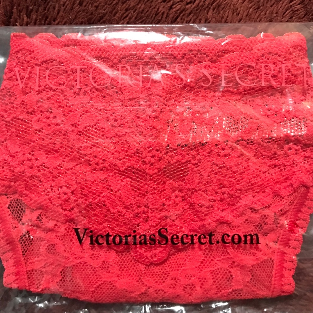 Sexy Victoria secrets red lace thong