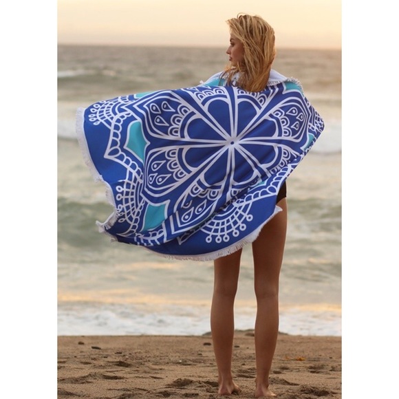 🆕 Blue Mandala Beach Throw/ Cover Up - Picture 2 of 3