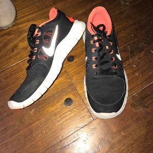 Nike Free 5.0 sneakers