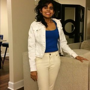 Meet your Posher, Vidia