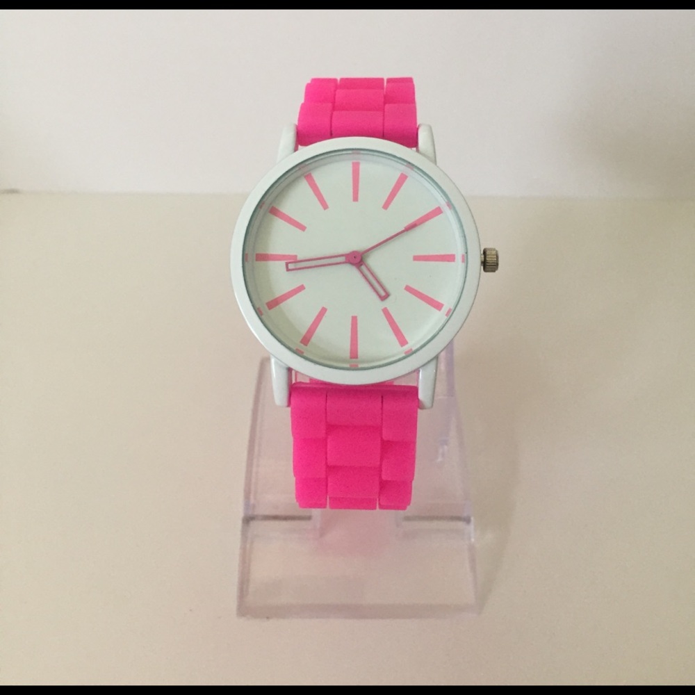 Hot pink silicon watch💕