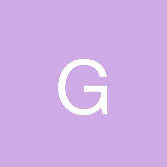 Meet your Posher, Gwen - Picture 1 of 1