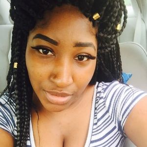 Meet your Posher, Jasmine
