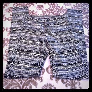 Patterned jeggings