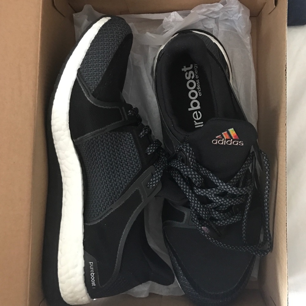 Adidas pure boost size 8.5 - black