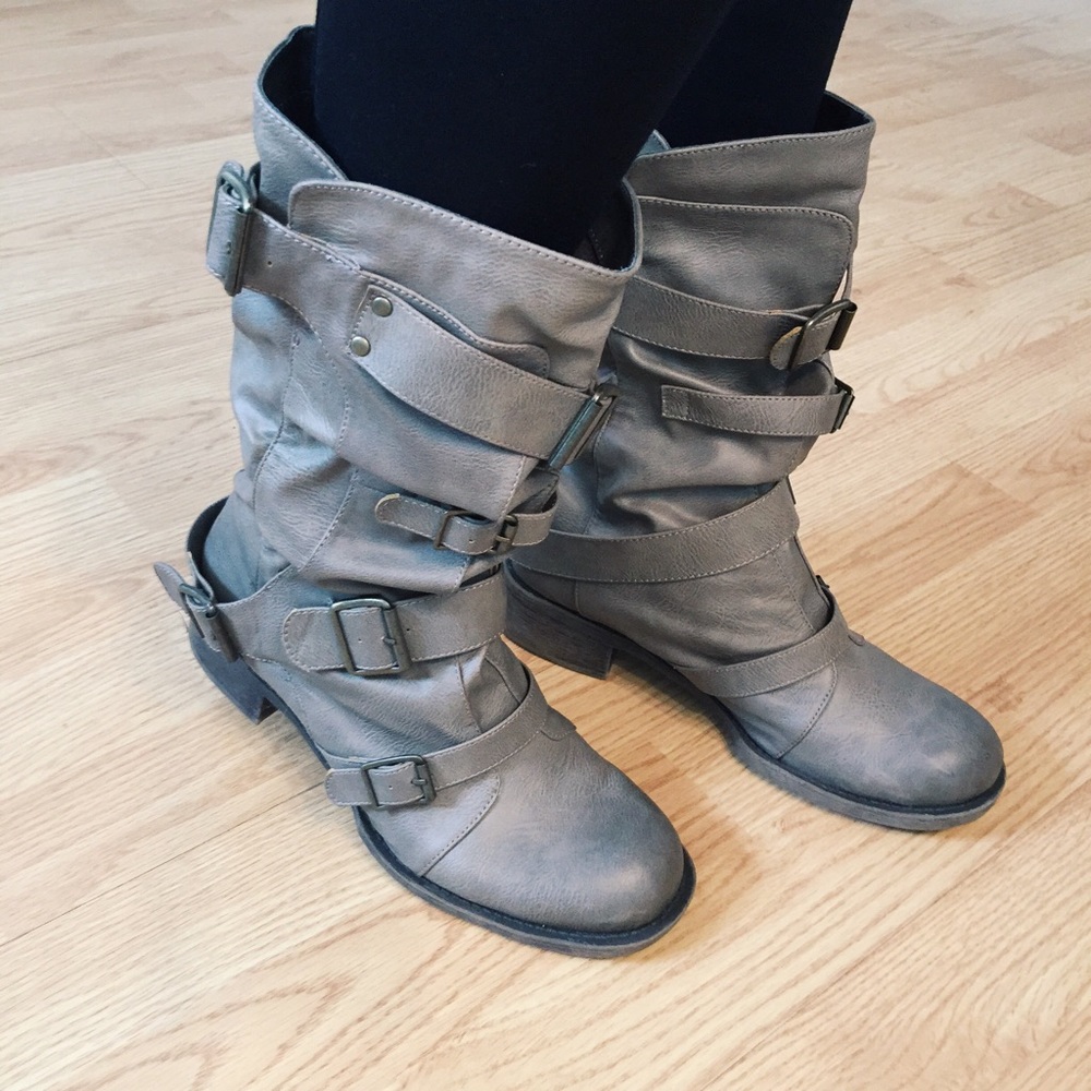 🎉PRICE DROP🎉 Mid-Height Taupe Buckle Boot - Picture 5 of 5
