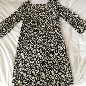 Flynn Skye mid sleeve dress size M