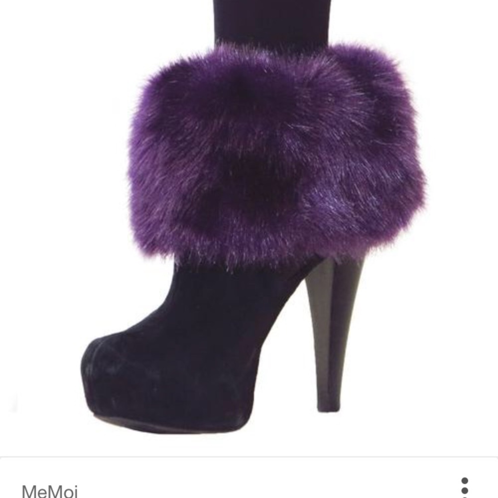 Green Fur Boot Topers