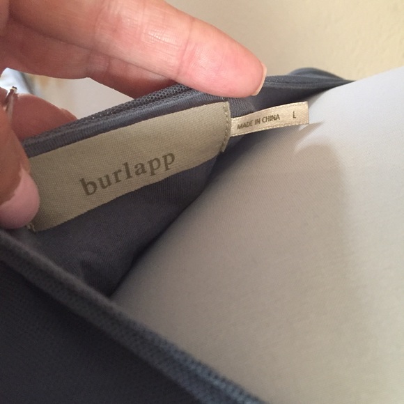 Burlapp grey top w/flower appliqué - Picture 6 of 8