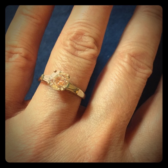 Jewelry - 14k white gold and CZ 💍