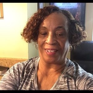 Meet your Posher, Edna