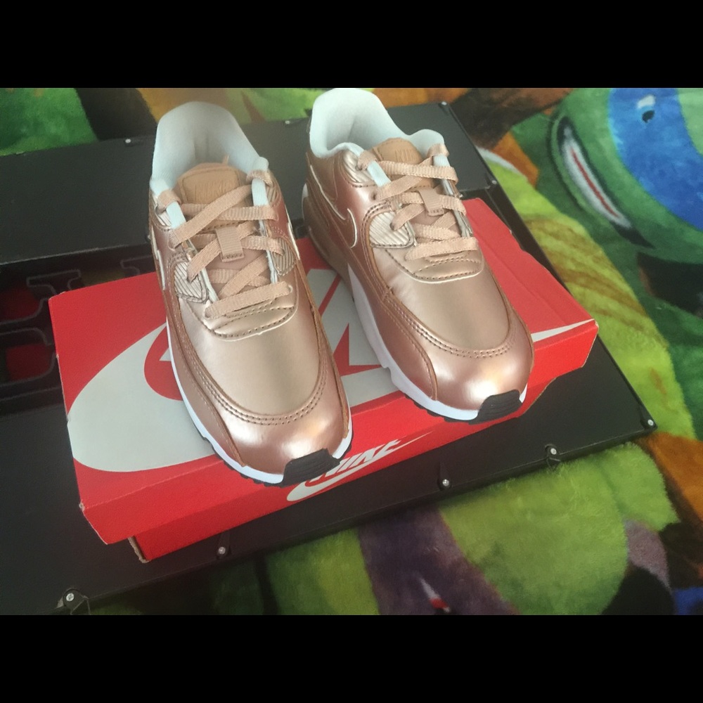 Girl Nike Air Max 90 NIB