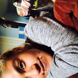 Meet your Posher, Cynthia