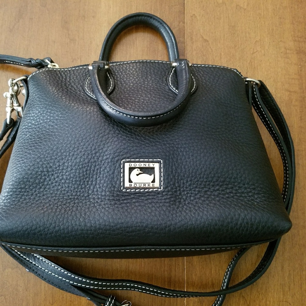 Dooney & Bourke Classic Satchel