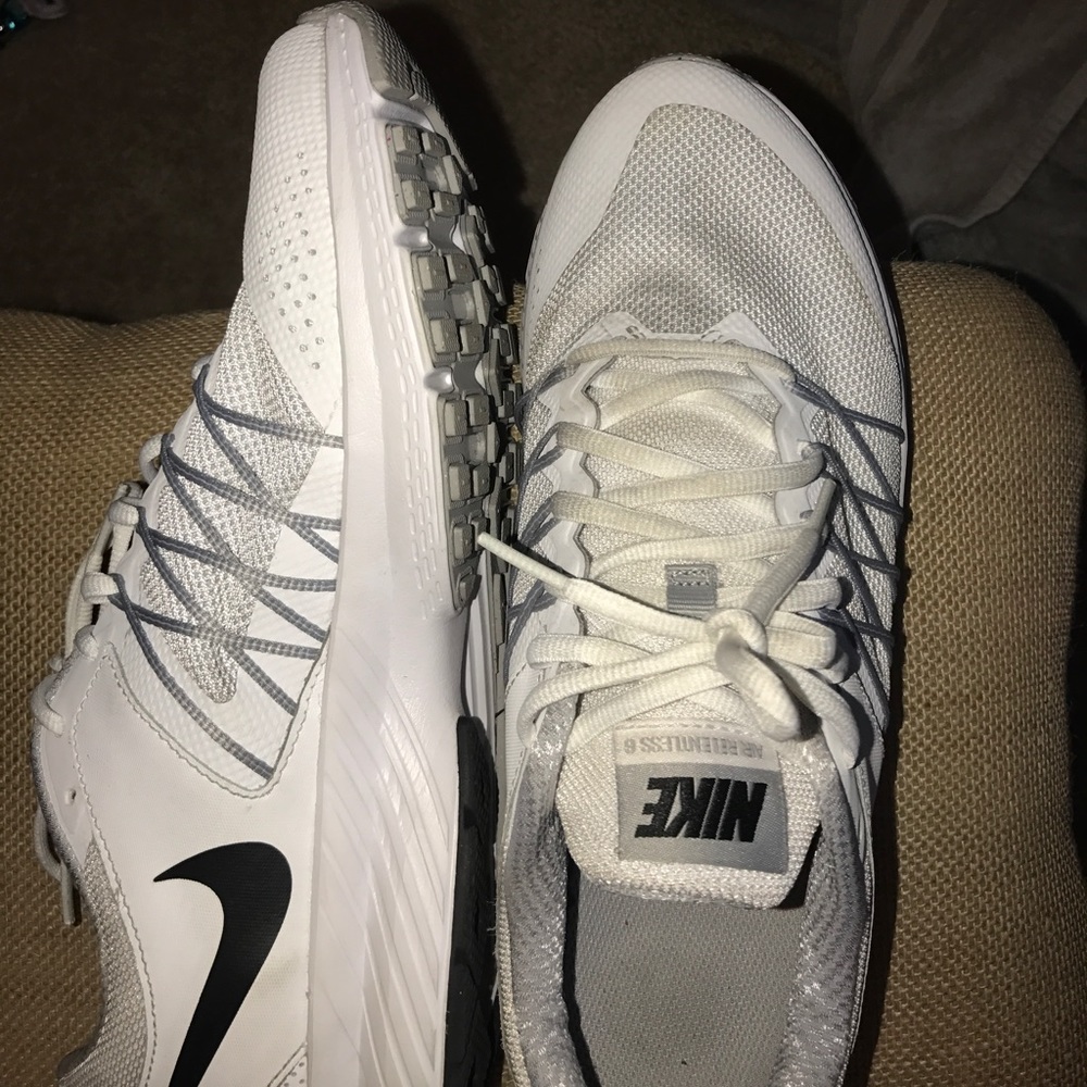 Nike Air Relentless 6