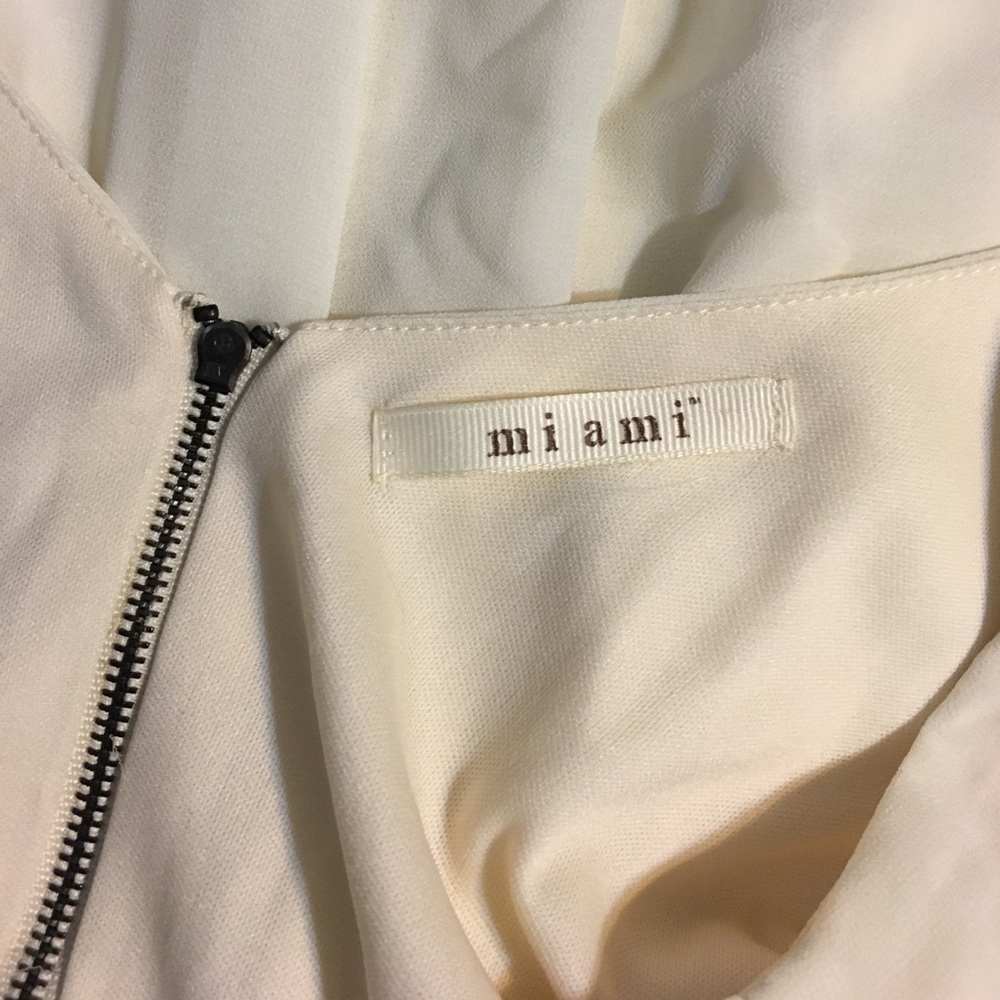 Dress - Picture 4 of 5