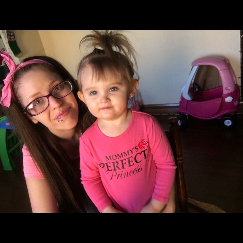 Meet your Posher, Ashley