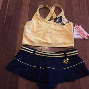2 piece suit with skirt