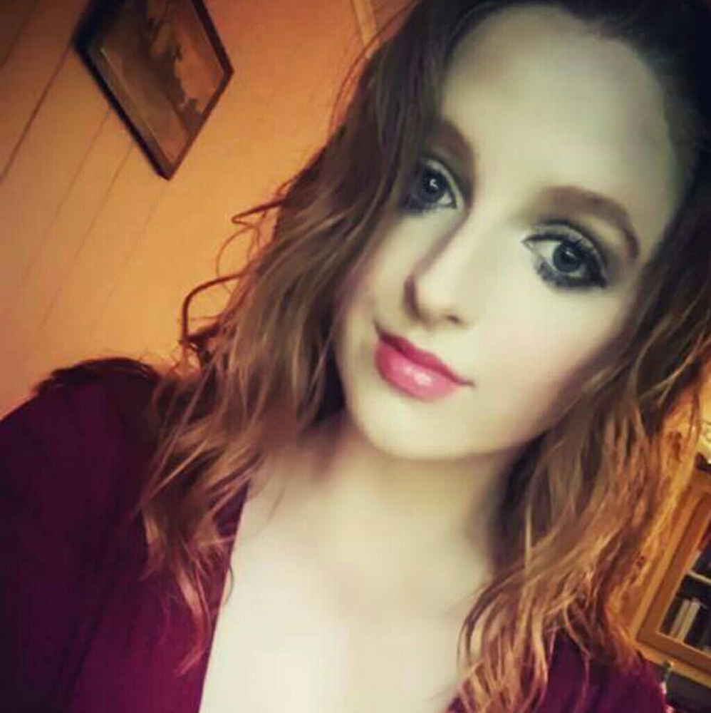 Meet your Posher, Alyssa