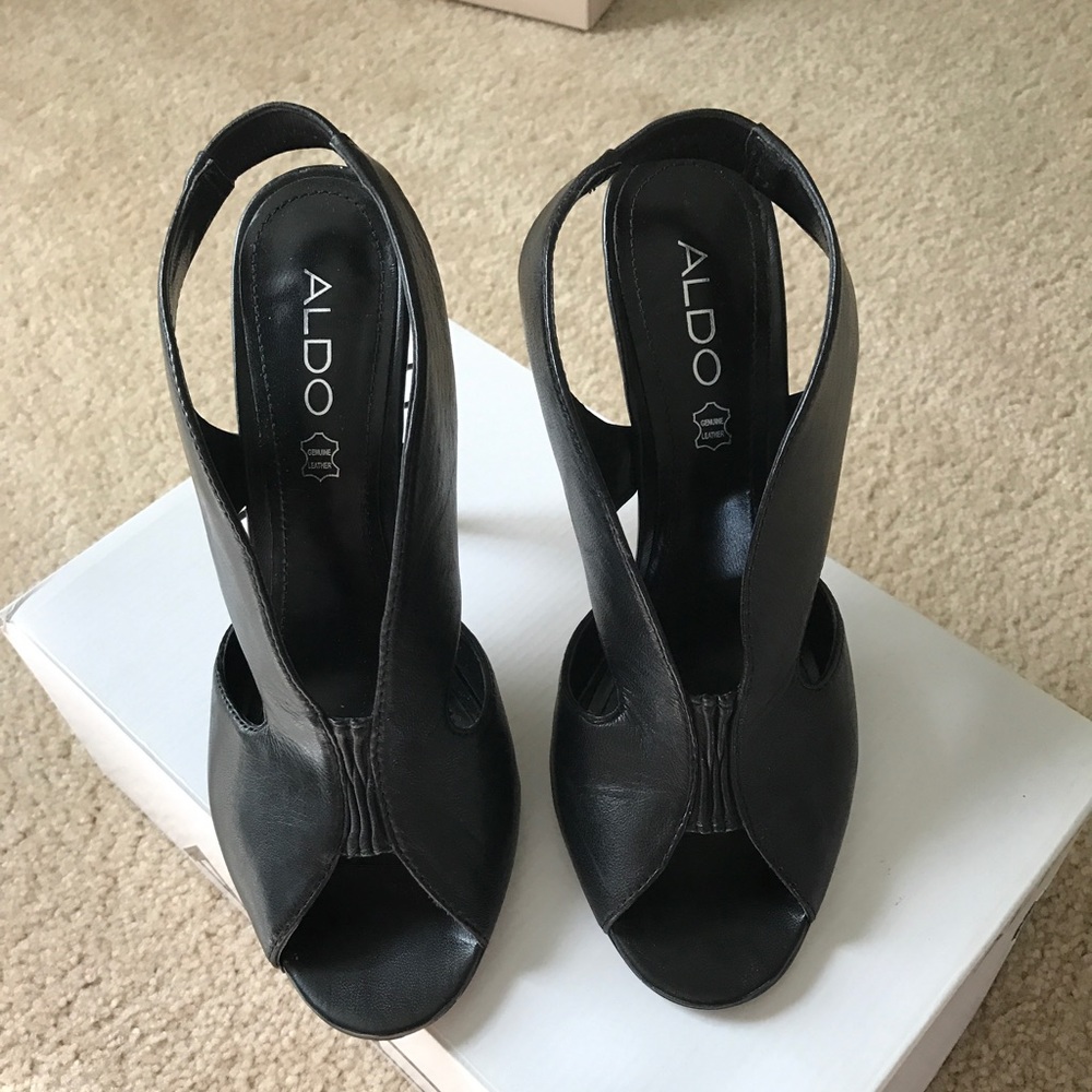 PRICE DROP! Aldo black heels