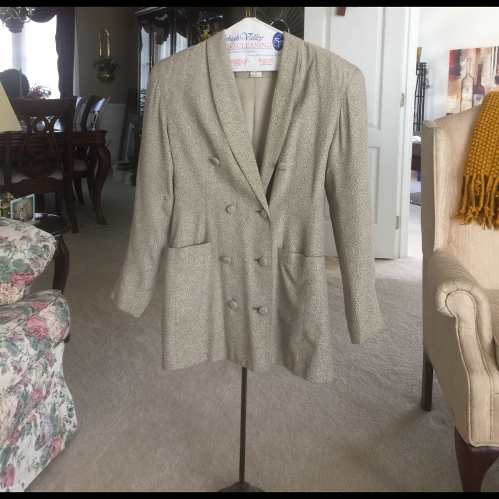 Suit