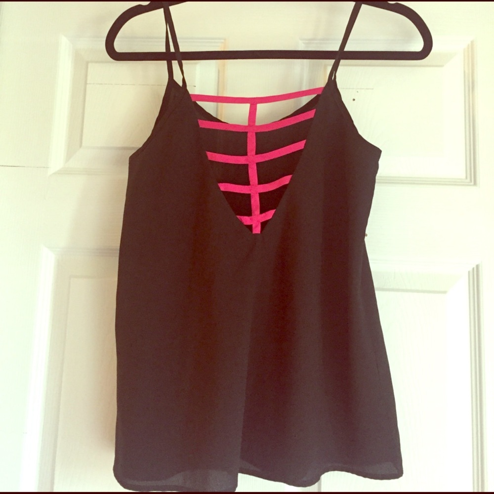 Black and pink top