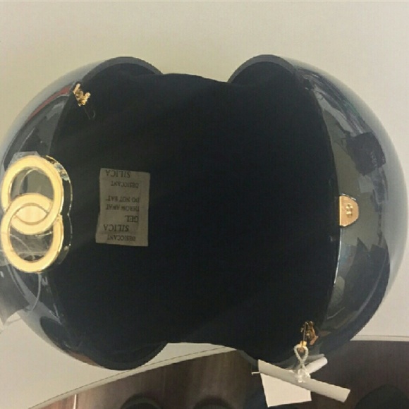 Pink Haley Pearl crossbody clutch in Black - Picture 3 of 4