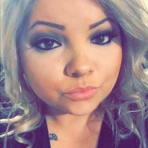 Meet your Posher, Amber