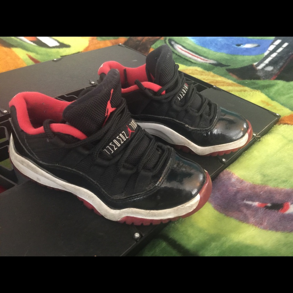 Boys Nike Air Jordan 11 XI Retro Low🎉