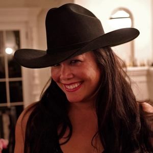 Meet your Posher, Annjanette