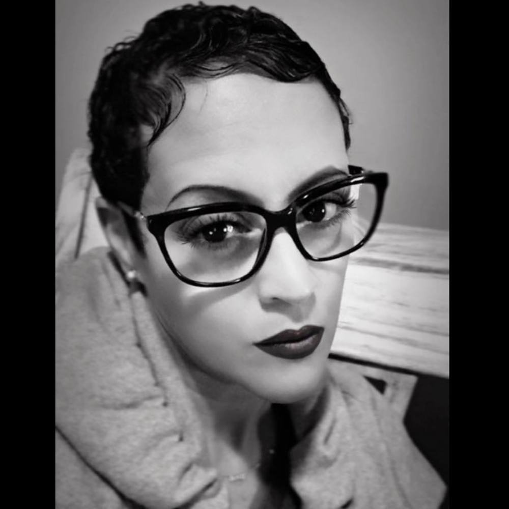Meet your Posher, Tracy