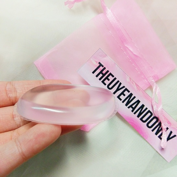 (2) NEW Silicone Sponge Silisponge Make Up Blender - Picture 6 of 6