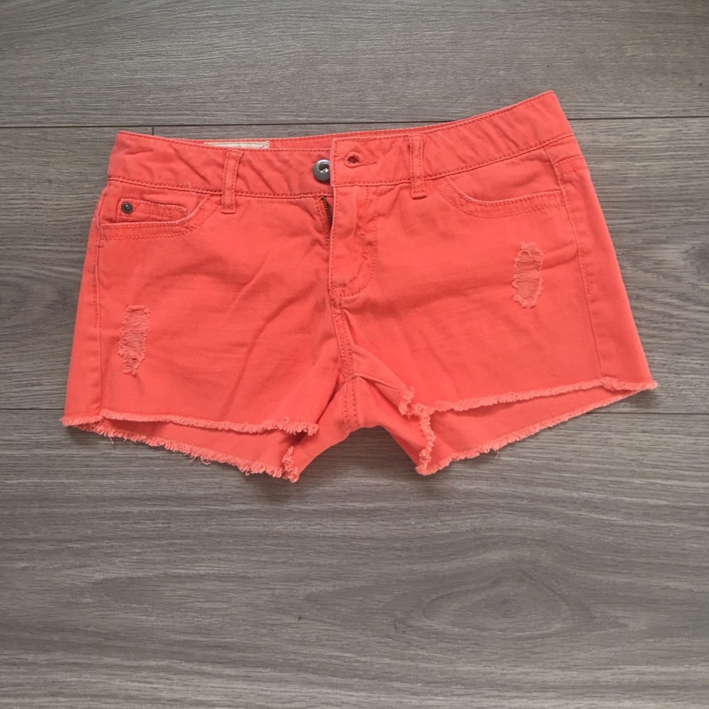 Coral shorts
