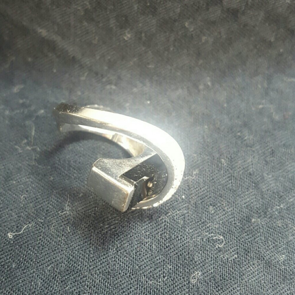 Cocktail Ring - Picture 3 of 5