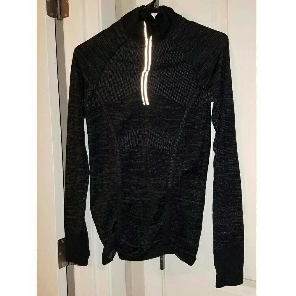Black Athleta running sweater
