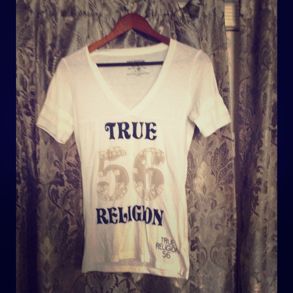 TRUE RELIGION TSHIRT WHITE!!!!