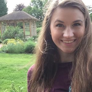 Meet your Posher, Dominique