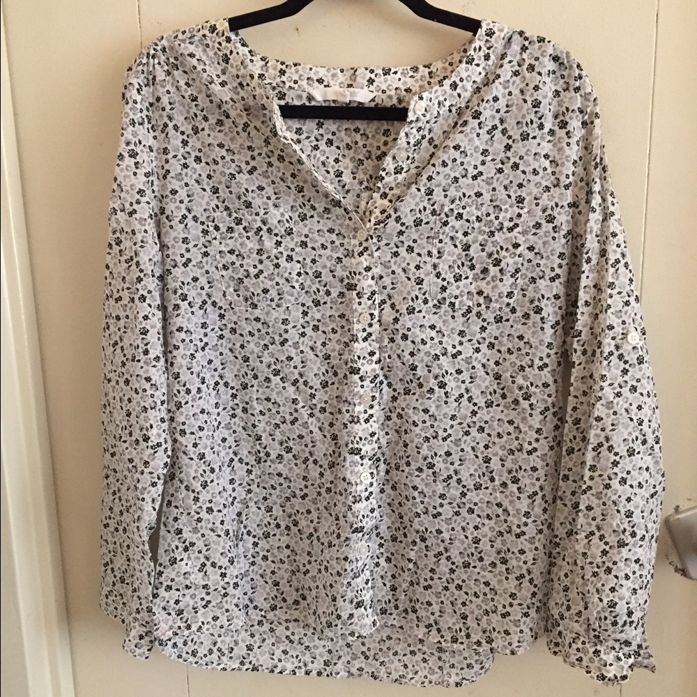 Long sleeve floral blouse