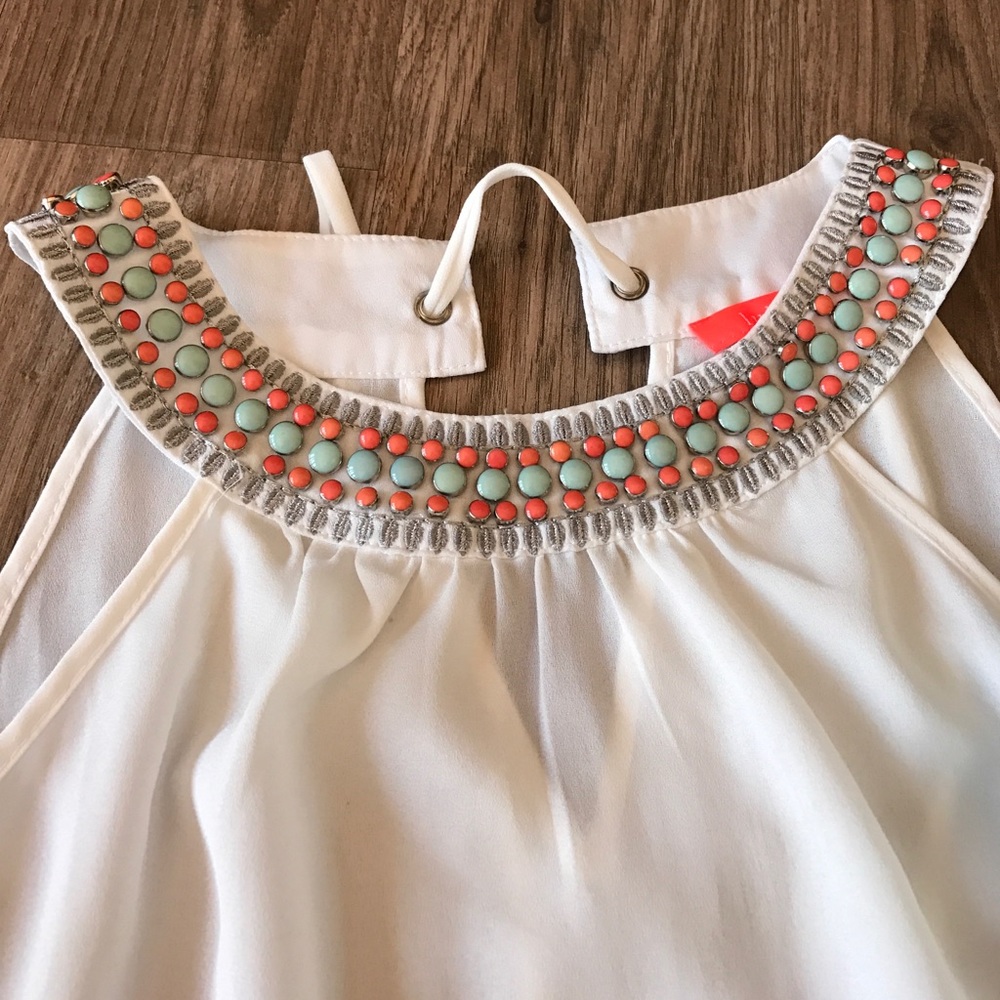 Anthropologie embroidered white top-like new!