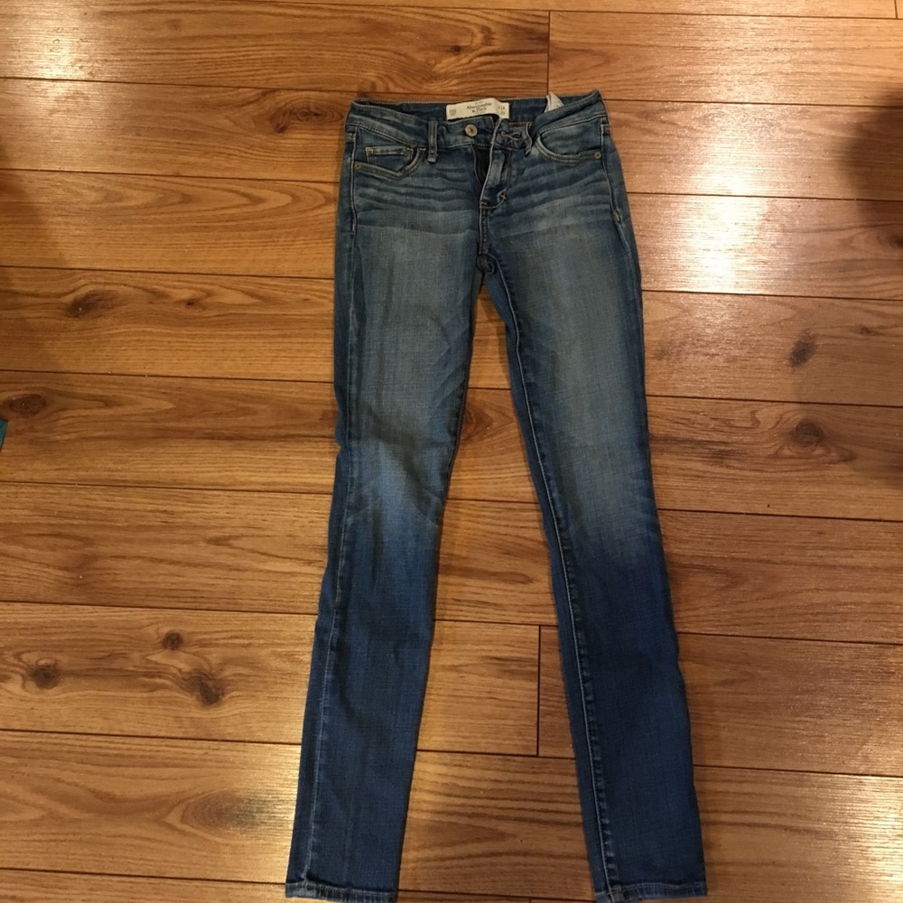 A&F skinny jeans, size 24X29, 00S